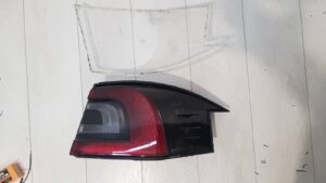Переделка фонаря Tesla с американки на европу