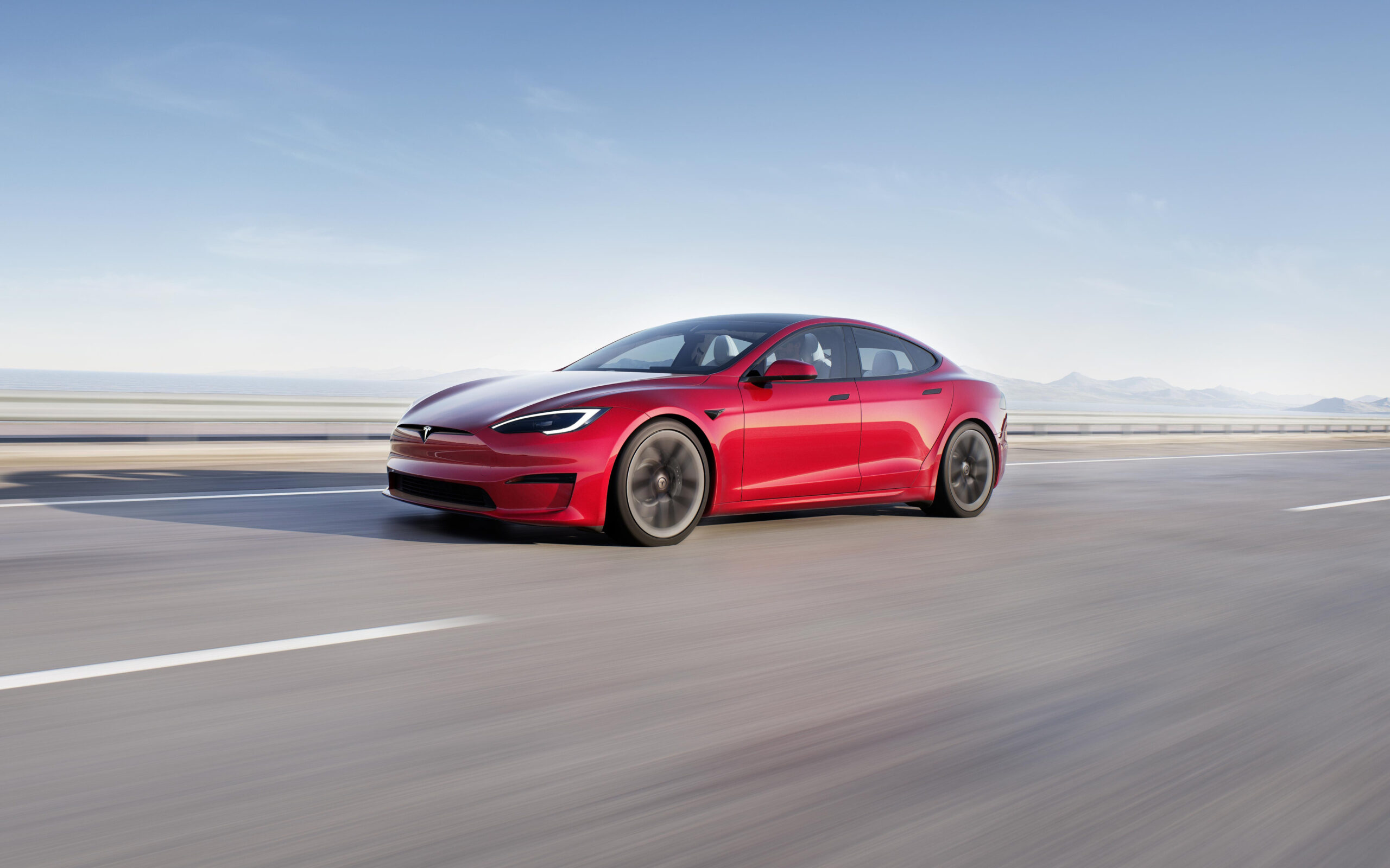 Ремонт, обслуживание и програмирование Tesla Model S