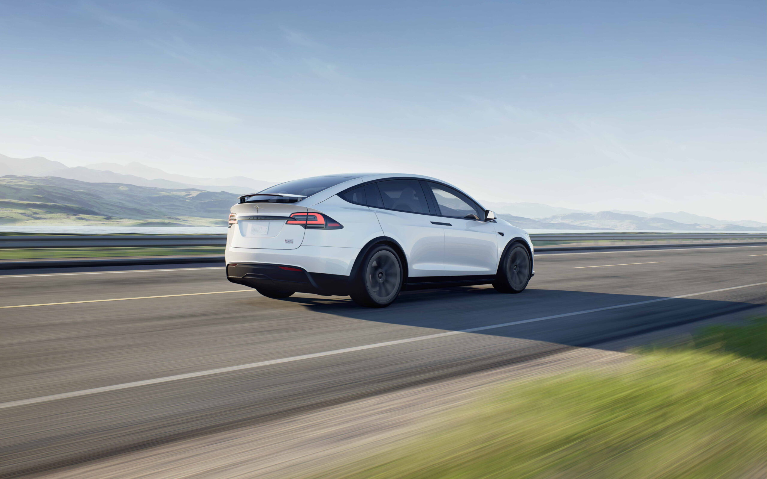 Ремонт, обслуживание и програмирование Tesla Model Х